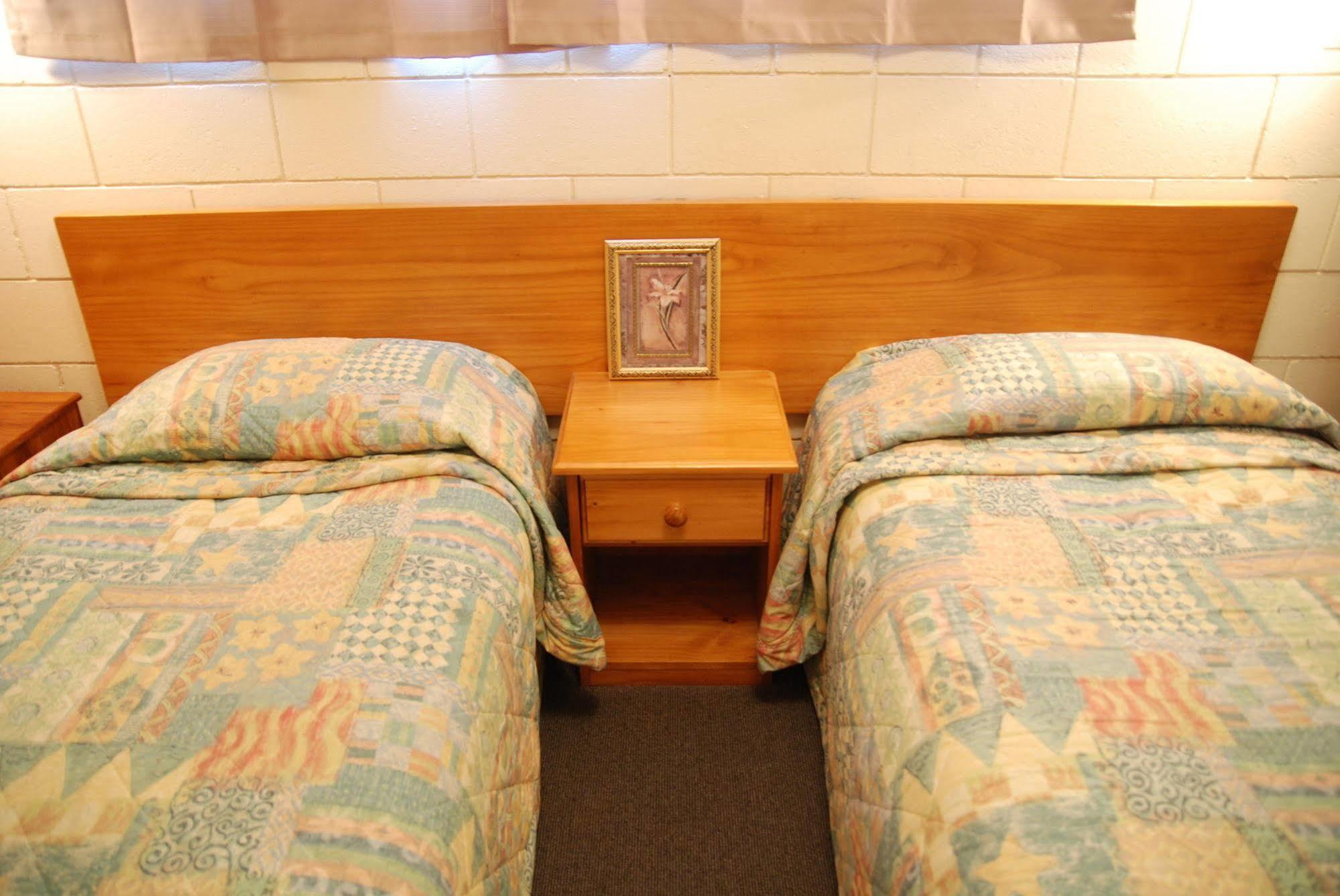 Manhattan Lodge Motel Hamilton Eksteriør billede