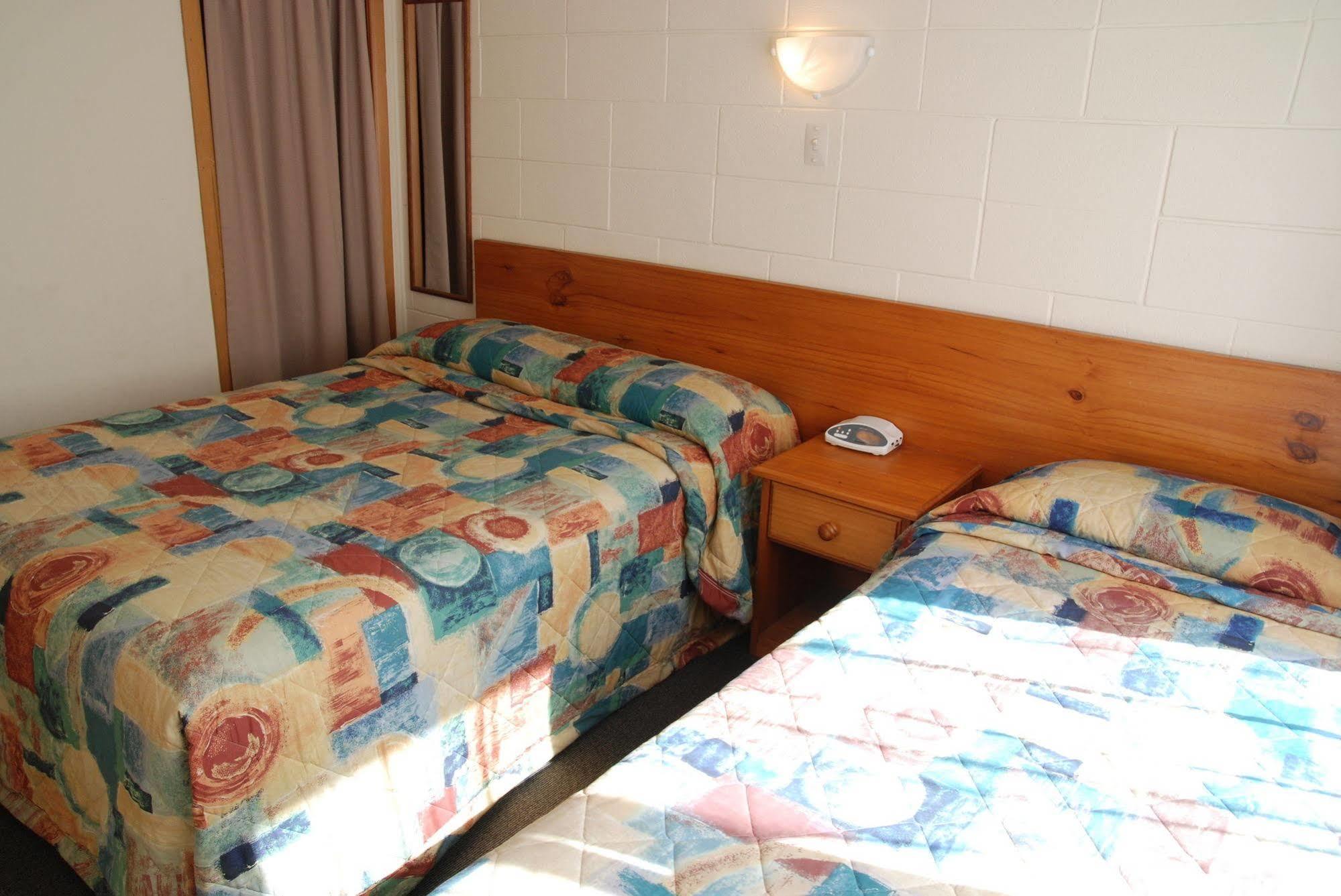 Manhattan Lodge Motel Hamilton Eksteriør billede